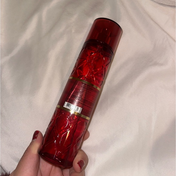 Oh cherry 🍒! Luxury beauty Bath and body works beauty 🩷✨ - Picture 2 of 3